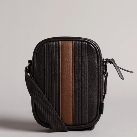 Εικόνα της  ΤΣΑΝΤΑ_EVVER Striped PU Flight Bag