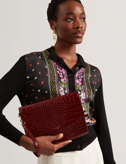Εικόνα της 282510-WINE TED BAKER WESSLIE Croc Effect Icon Envelope Pouch