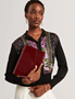 Εικόνα της 282510-WINE TED BAKER WESSLIE Croc Effect Icon Envelope Pouch