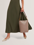 Εικόνα της 281740-TAUPE  TED BAKER WANNDA Weave Handle Leather Medium Bucket Bag