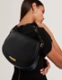 Εικόνα της 284866-black TED BAKER KKHAYLA Lock Detail Shoulder Bag